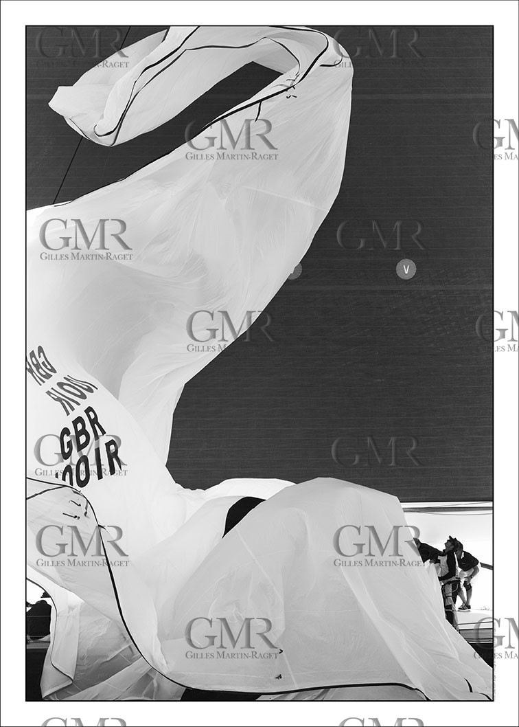 Wally Class, Genak fighting