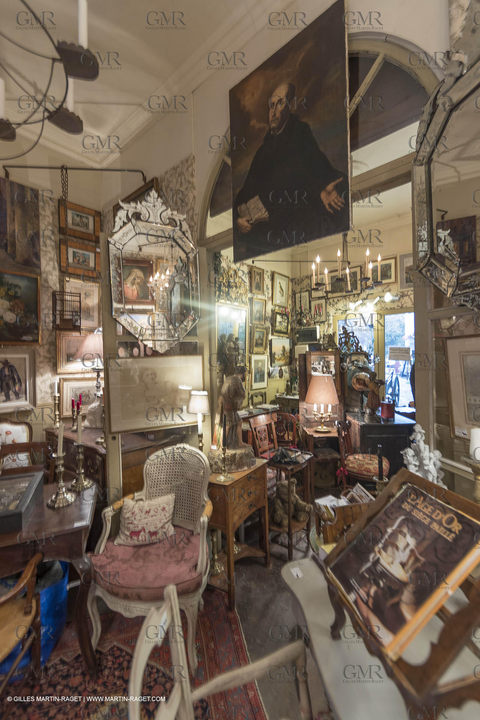 27 01 2018; L'isle sur Sorgue (FRA; 84); Les antiquaires; Crèche et santons de Jean-Jacques Bourgeois