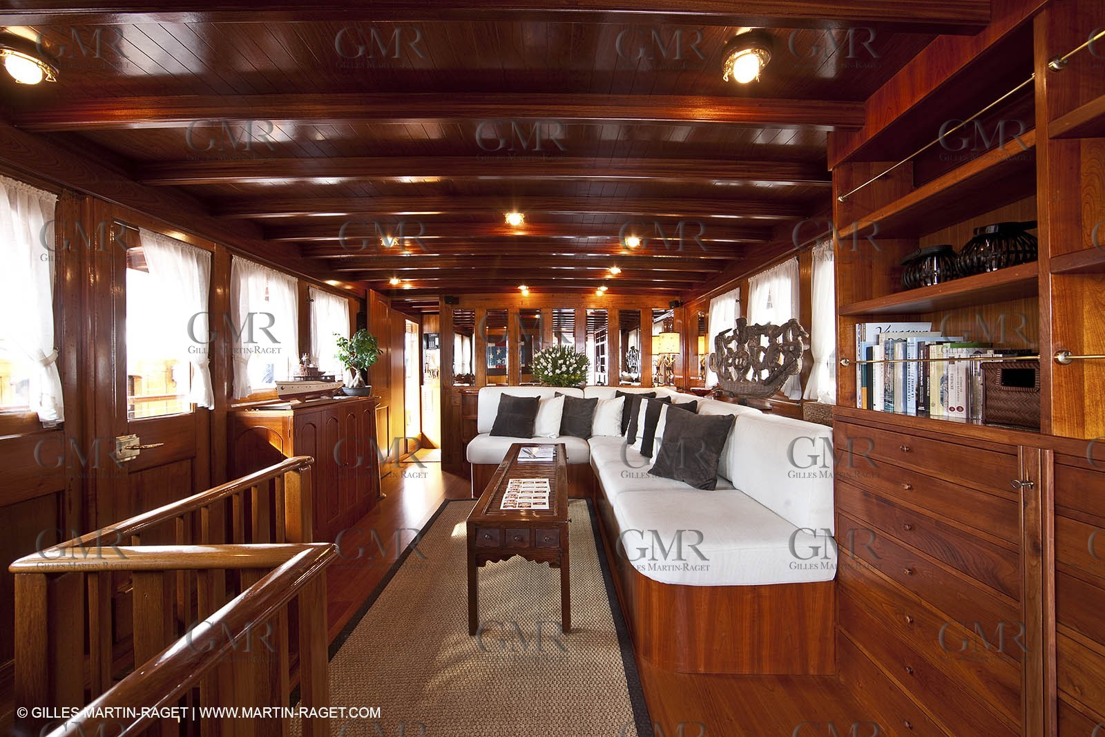 17-19 09 2009 - Monaco (MC) - Tuiga centenary celebrations, Over the Rainbow