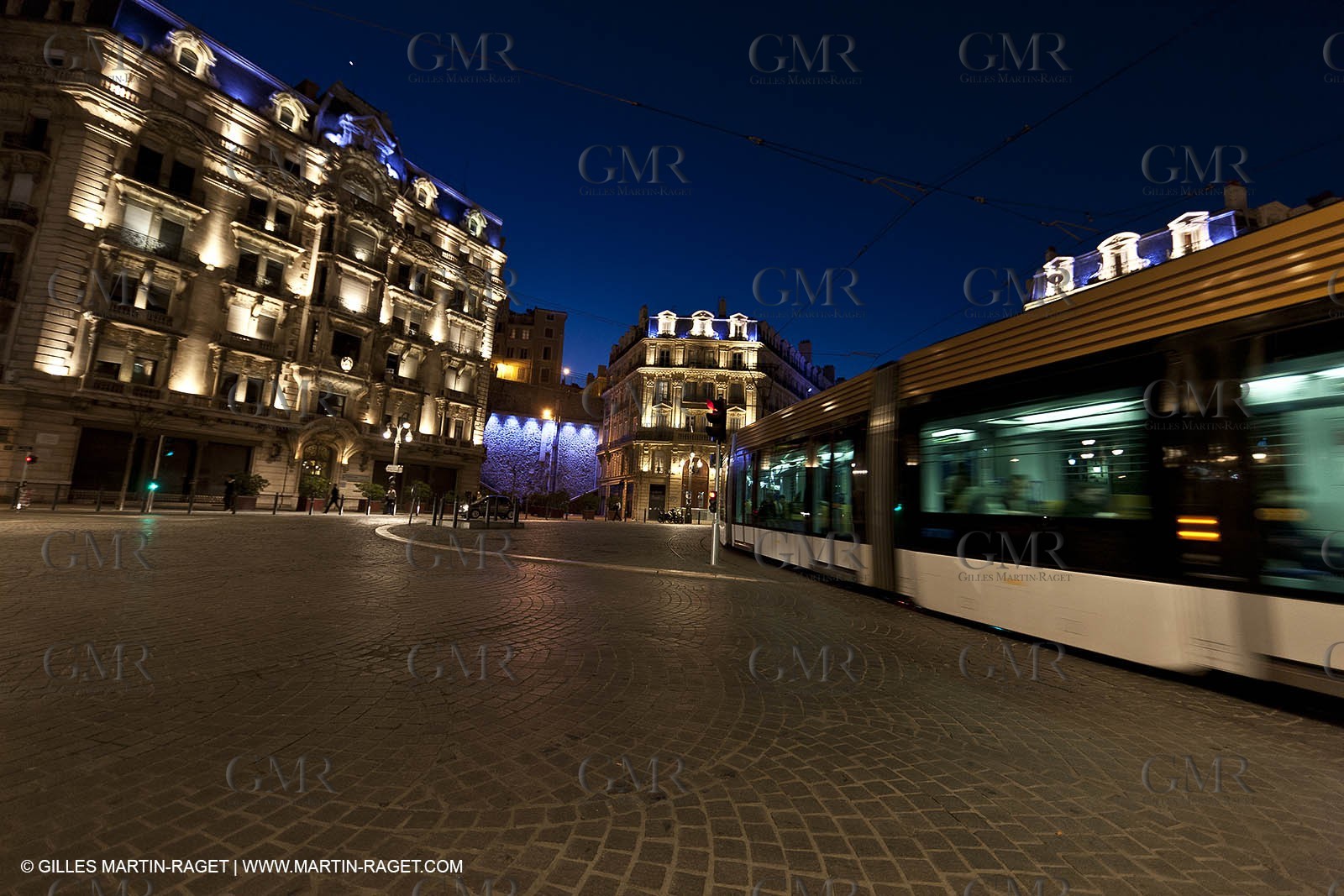 19 03 2012 - Marseille (FRA,13) - Place Sadi Carnot