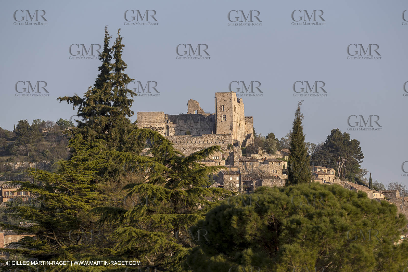 19 04 2018, Lacoste (FRA,84)