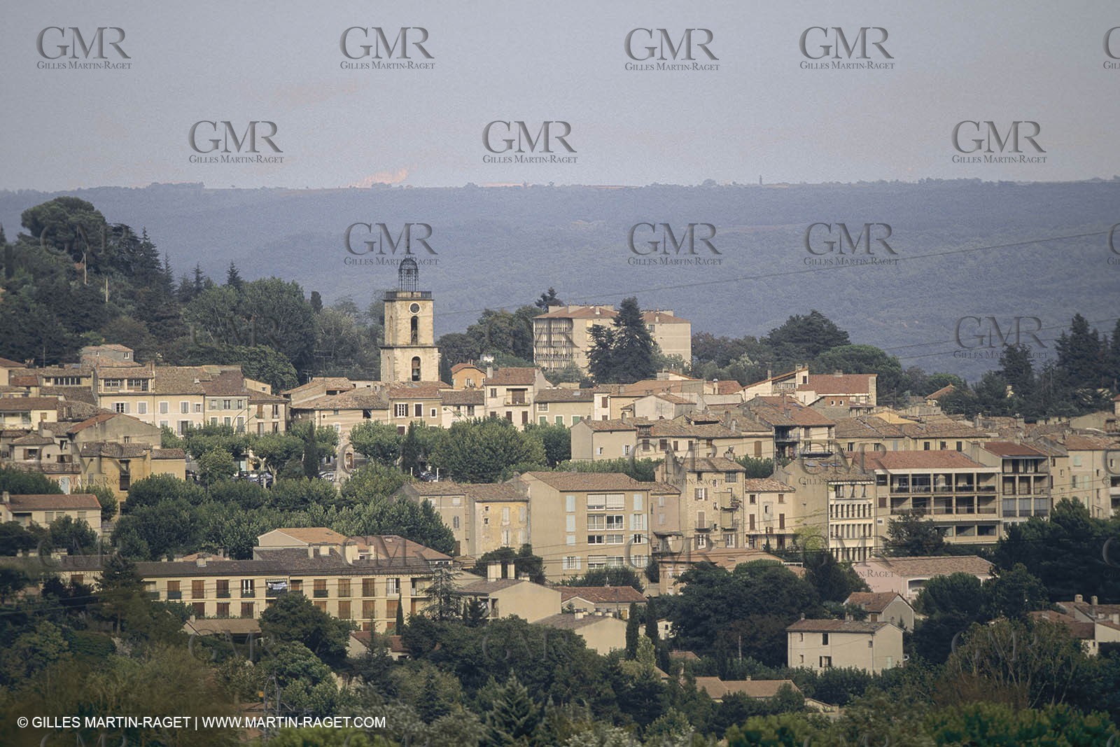 France, Provence, Haute Provence, Val de Durance, Durance river valley, Manosque