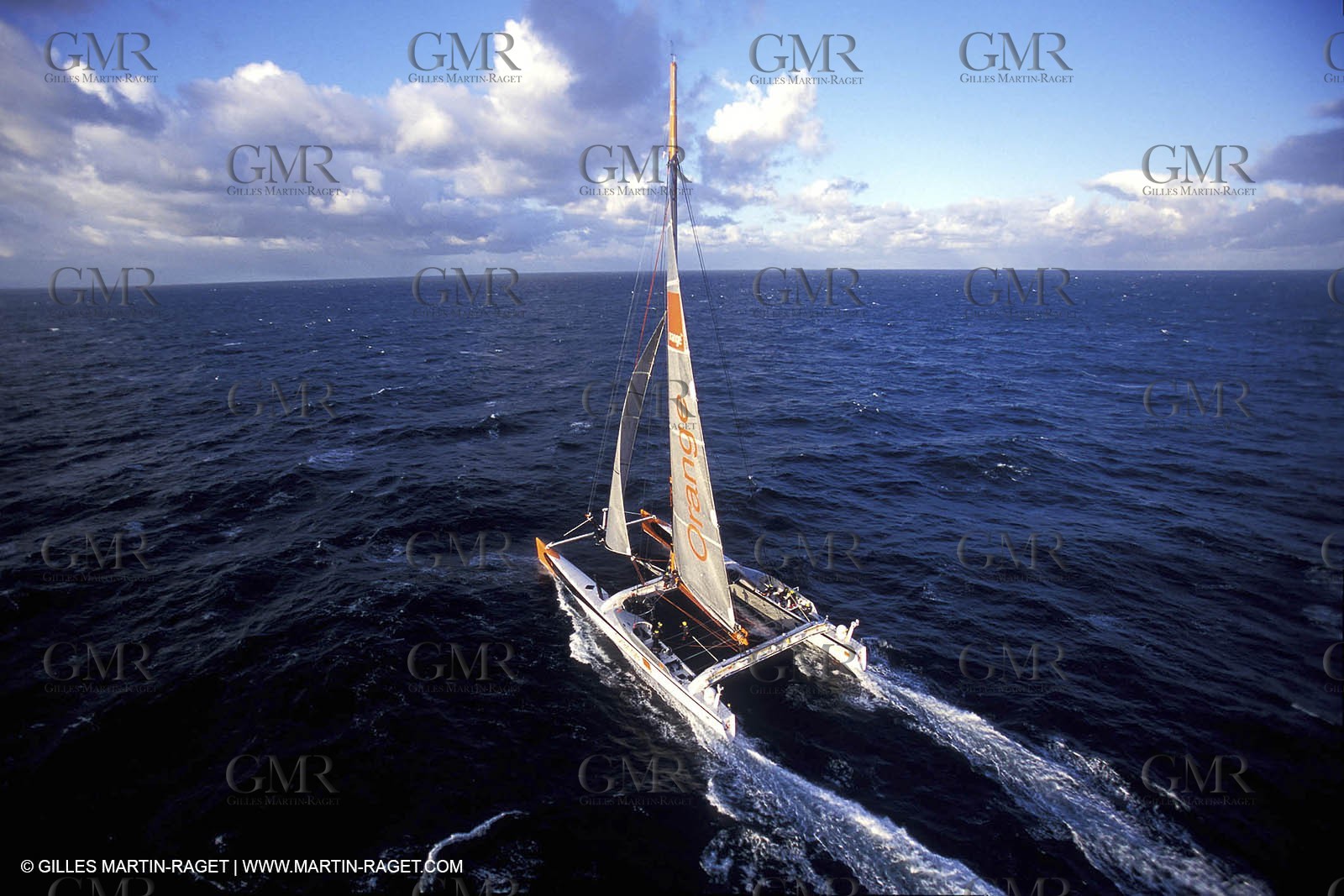 Orange II - 2004 Jules Verne Trophy - Ouessant - 2nd starting line crossing