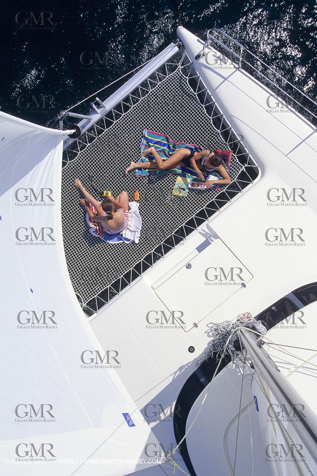 Sailing, cruising, people