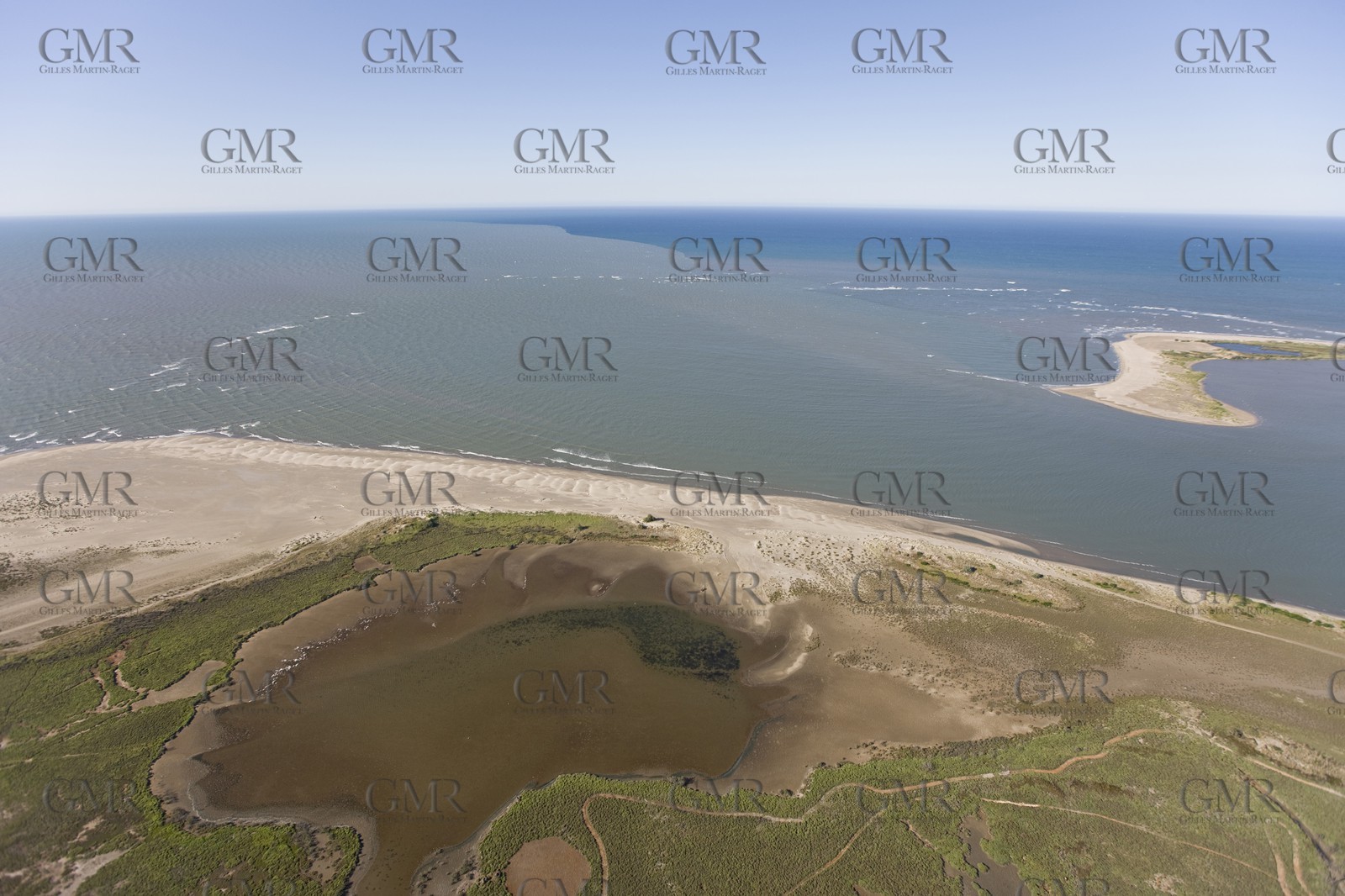 14 07 2008 - french coast in Fos gulf and Port de Bouc area