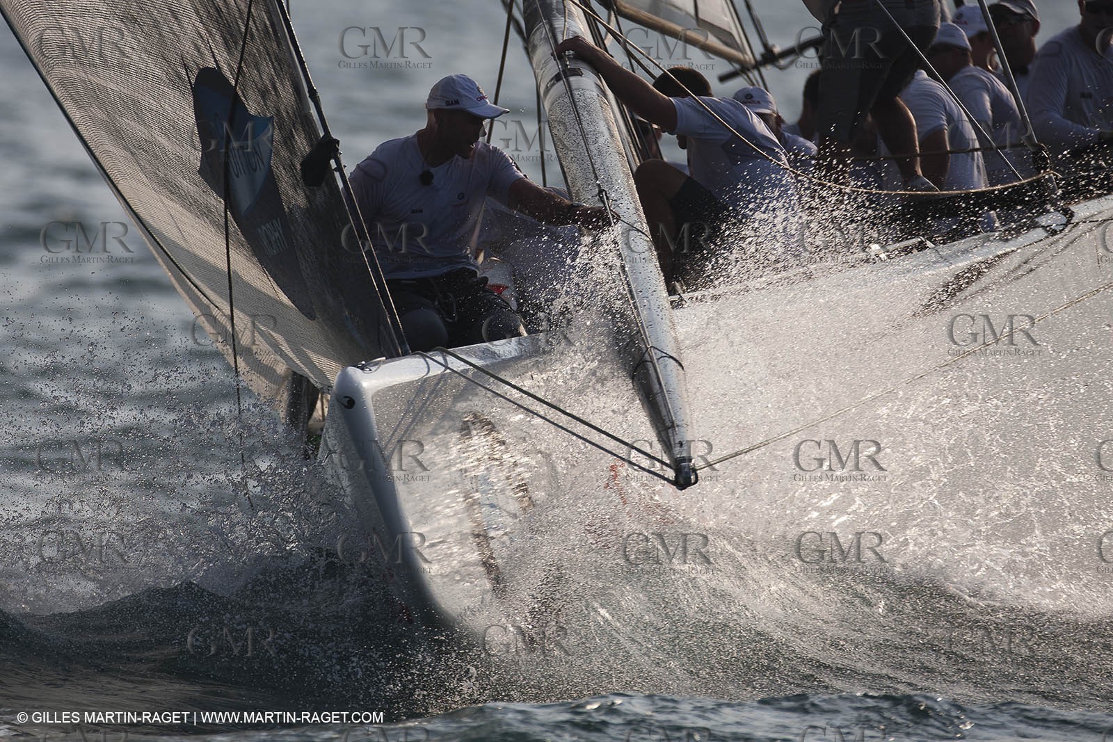 14 11 2010 - Dubai (UAE) - Dubai Louis Vuitton Trophy -  BMW ORACLE Racing - Race Day 1 - Vs All 4 one