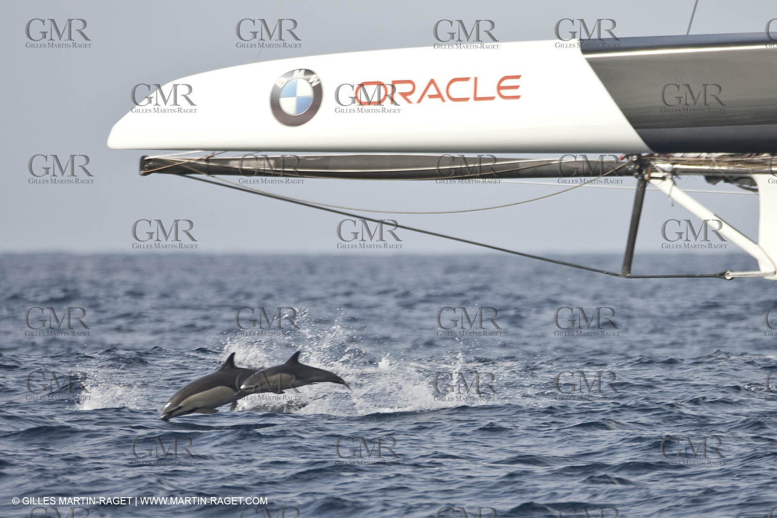 12 11 2009 - San Diego (USA, CA) - 33rd America's Cup - BMW ORACLE Racing - Wing trials, Day 2