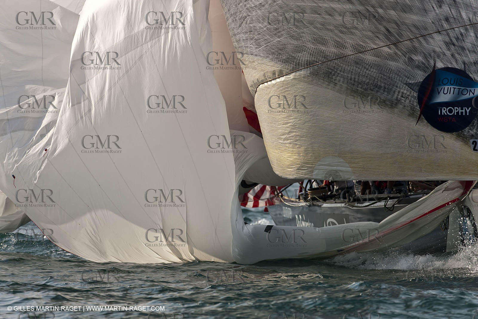 23 11 2010 - Dubai (UAE) - Dubai Louis Vuitton Trophy -  Round 2 - BMW ORACLE Racing Vs Mascalzone Latino