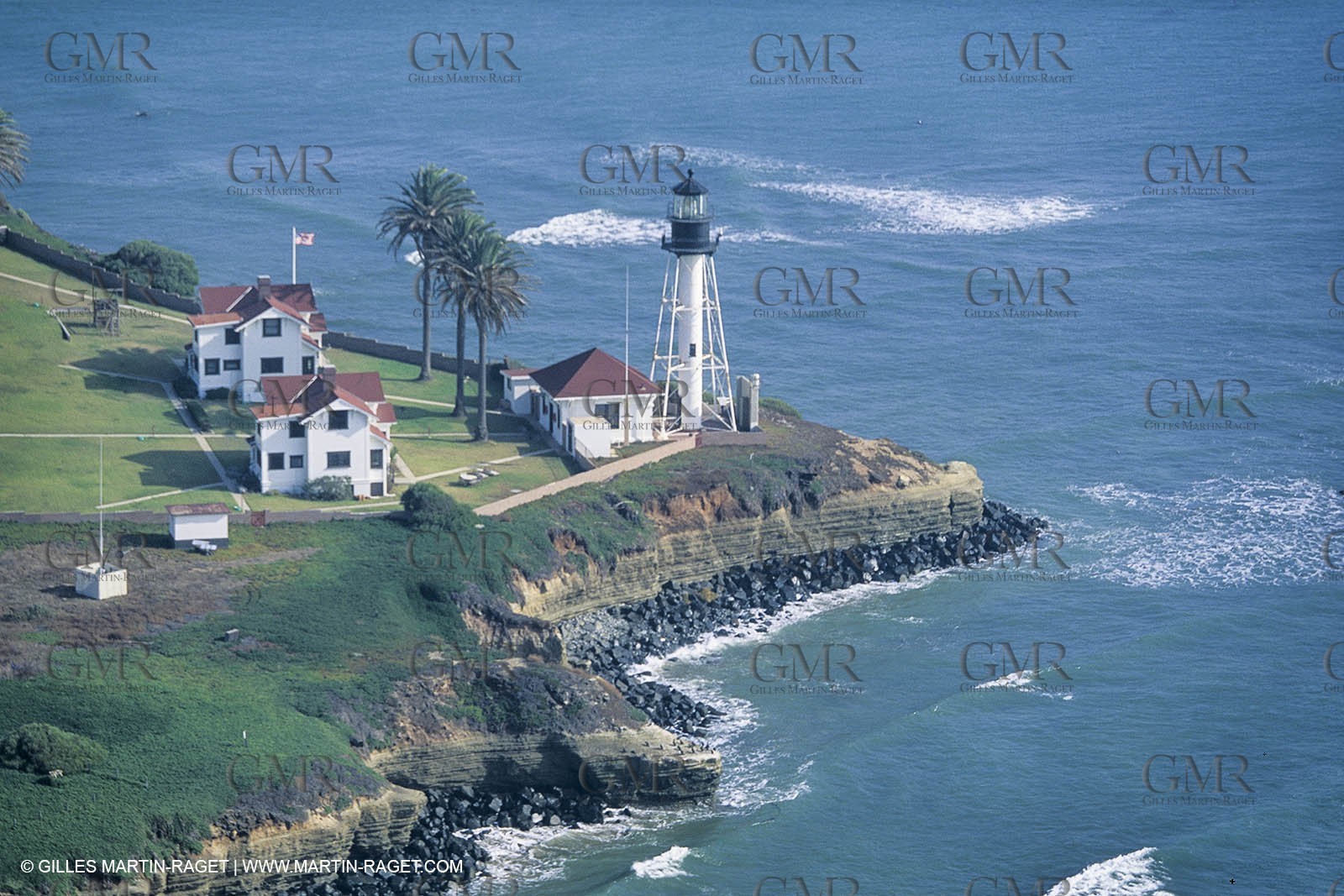 Phres, balises, semaphores, lighthouses, semaphoruses,