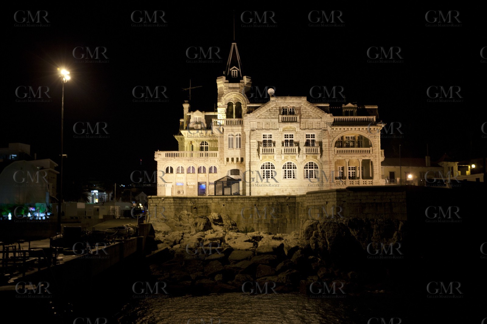 12 08 2011 - Cascais (PRT) - 34th America's Cup - AC World Series - Cascais 2011 -  Race Day 4