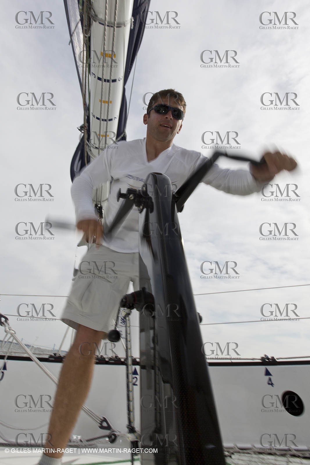 05 07 2012 - New York (USA) - Ocean Krys Race - Speed runs in fornt of NY city