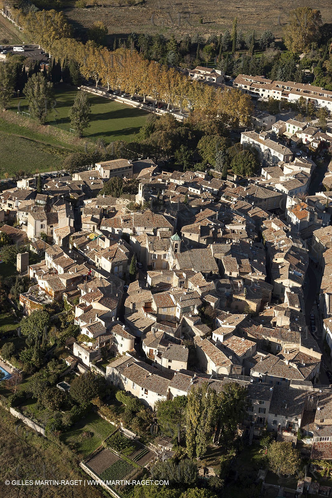 29 10 2012 - Lourmarin (FRA,84) - Luberon  seen from above
