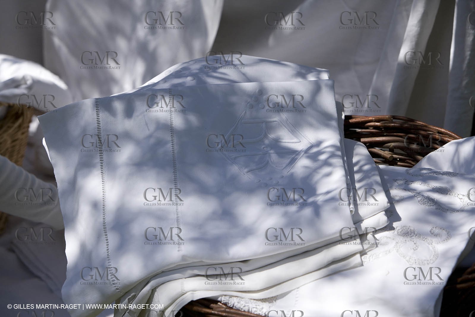 Vallon Raget, Linge de maison