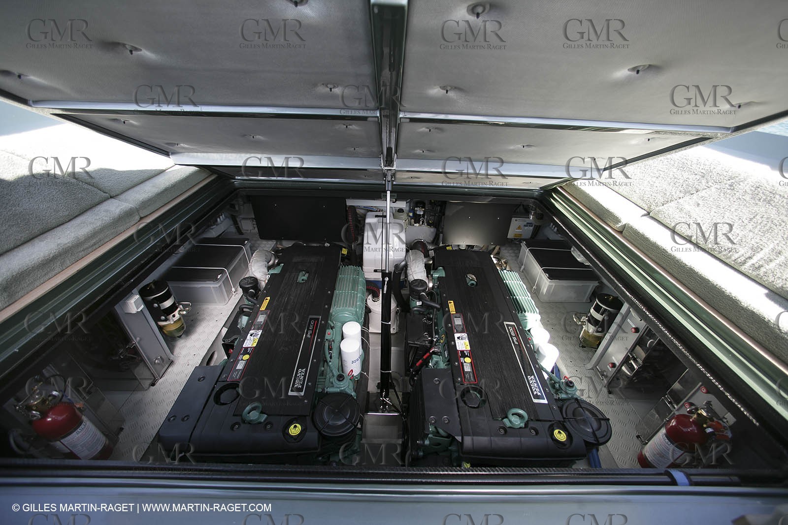 16 07 2007 - Portisco (Italie, Sardaigne) - Wally Power 47, 2007 version