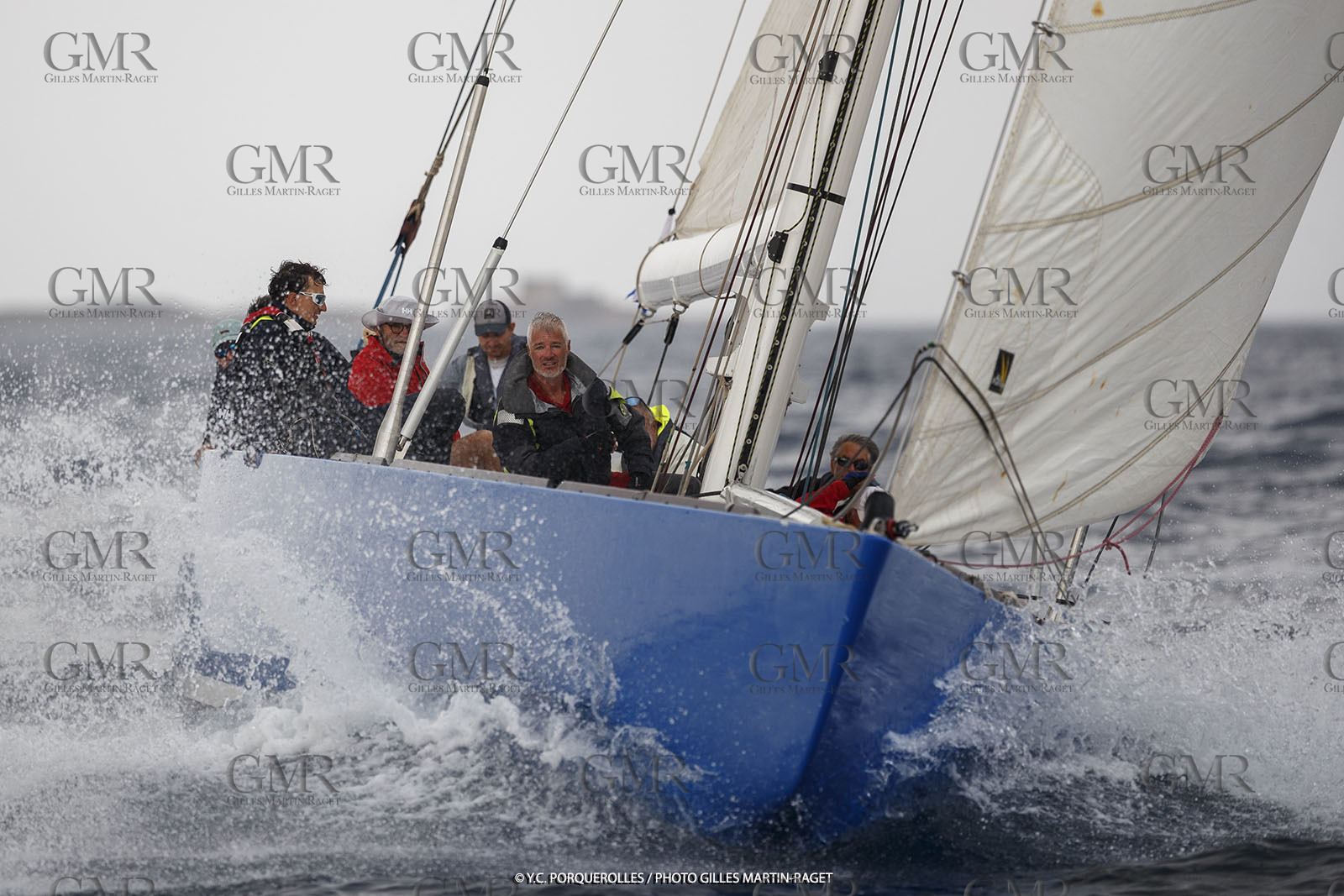 19 06 2024, Porquerolles Island (FRA), Championnat du monde des 12 m JI 2024, Race Day 1