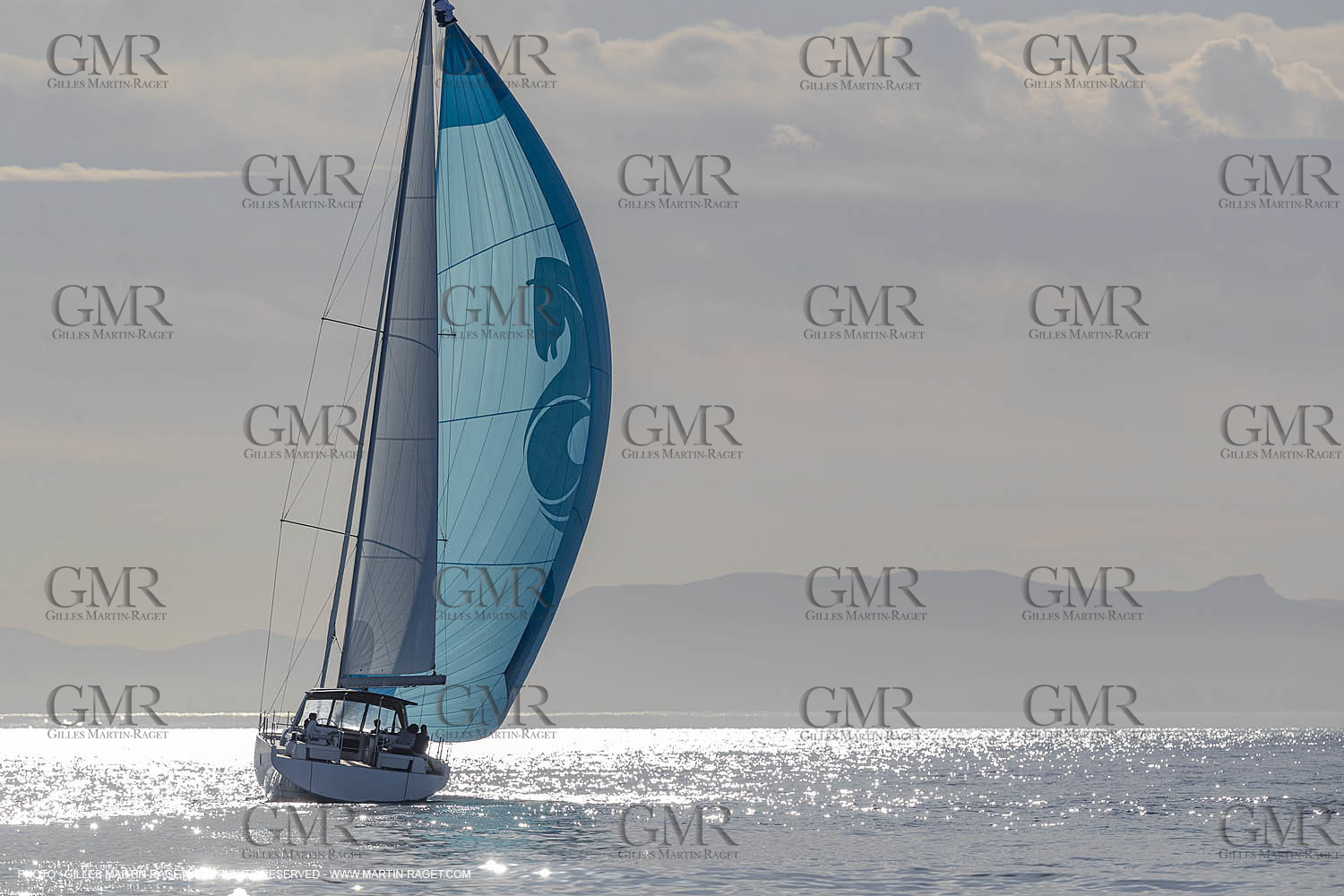 07 07 2020, Marseille (FRA,13) Beneteau Oceanis Yacht 54