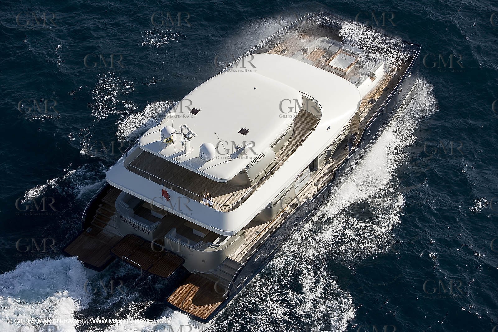 13-07-07 - La Ciotat (FRANCE) - MotorYacht - Chantier H2X