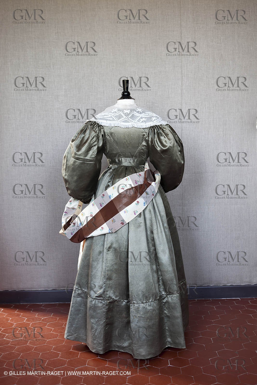 06 07 2012, Toulon (FRA,83), Villa Rozemaine, exhibition 'Fashion Dresses