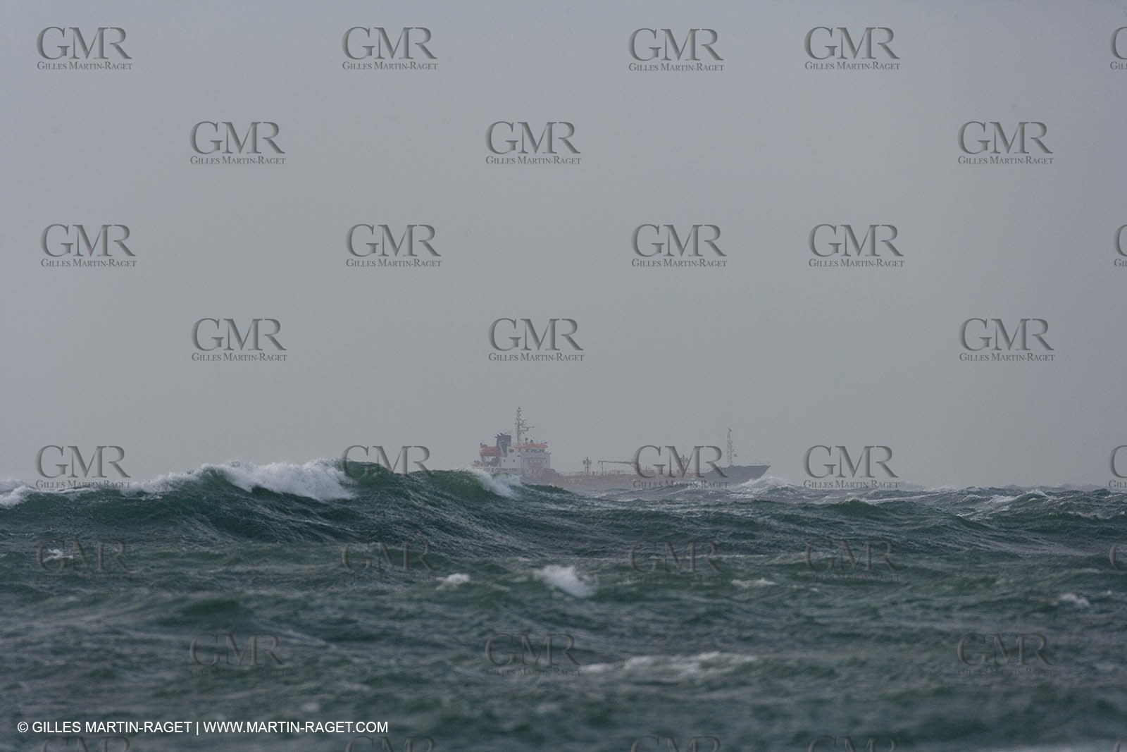 03 01 2008 - Fos sur Mer (FRA, 13) - Esaterly gale