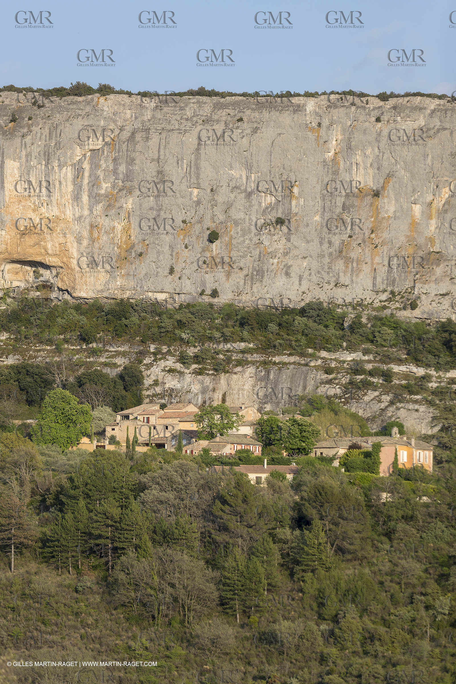 19 04 2018, Lioux (FRA,84)