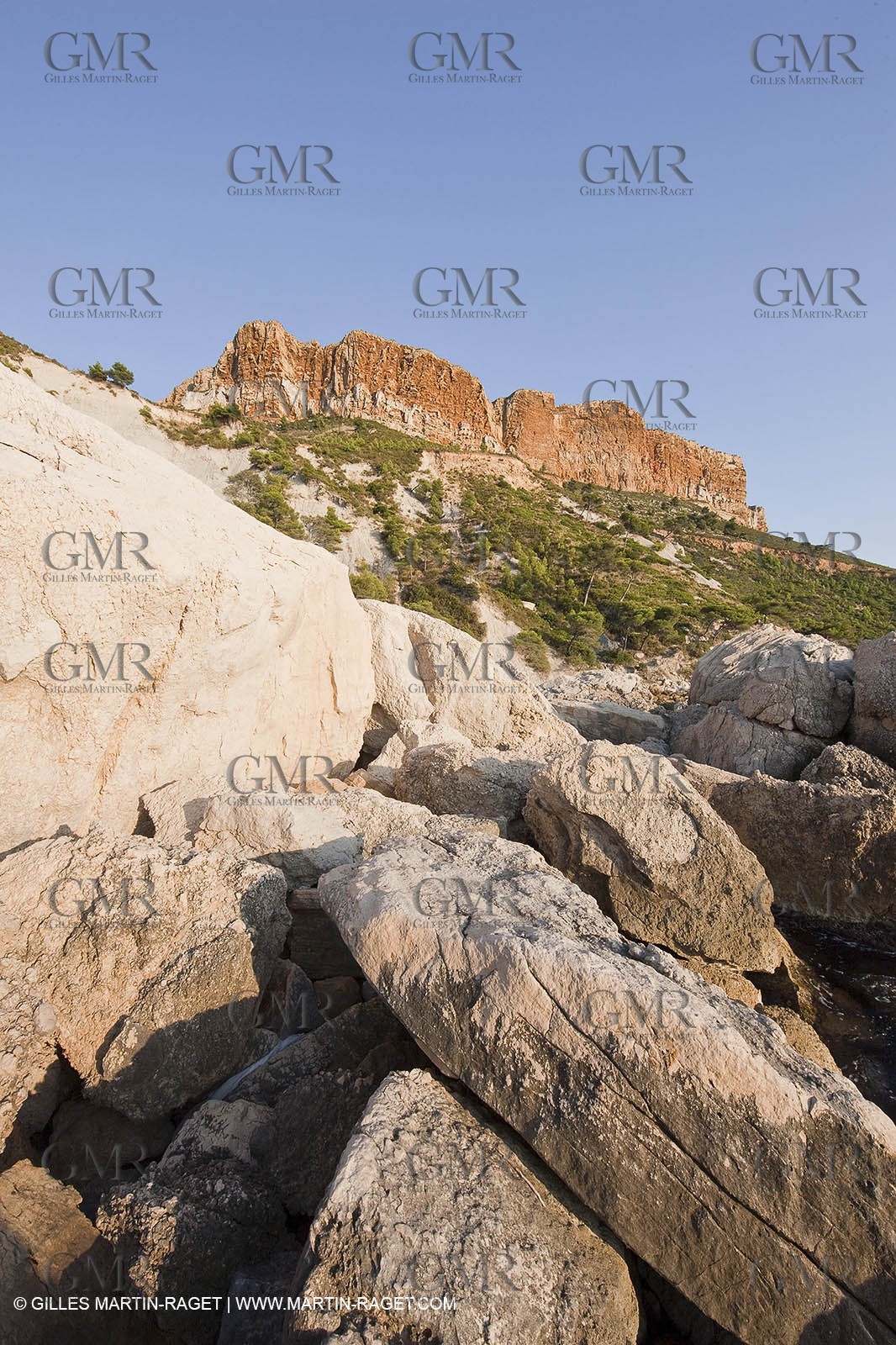 08 09 2009 - Marseille (FRA, 13) - Les Calanques - Cape Canaille and Soubeyrannes cliffs