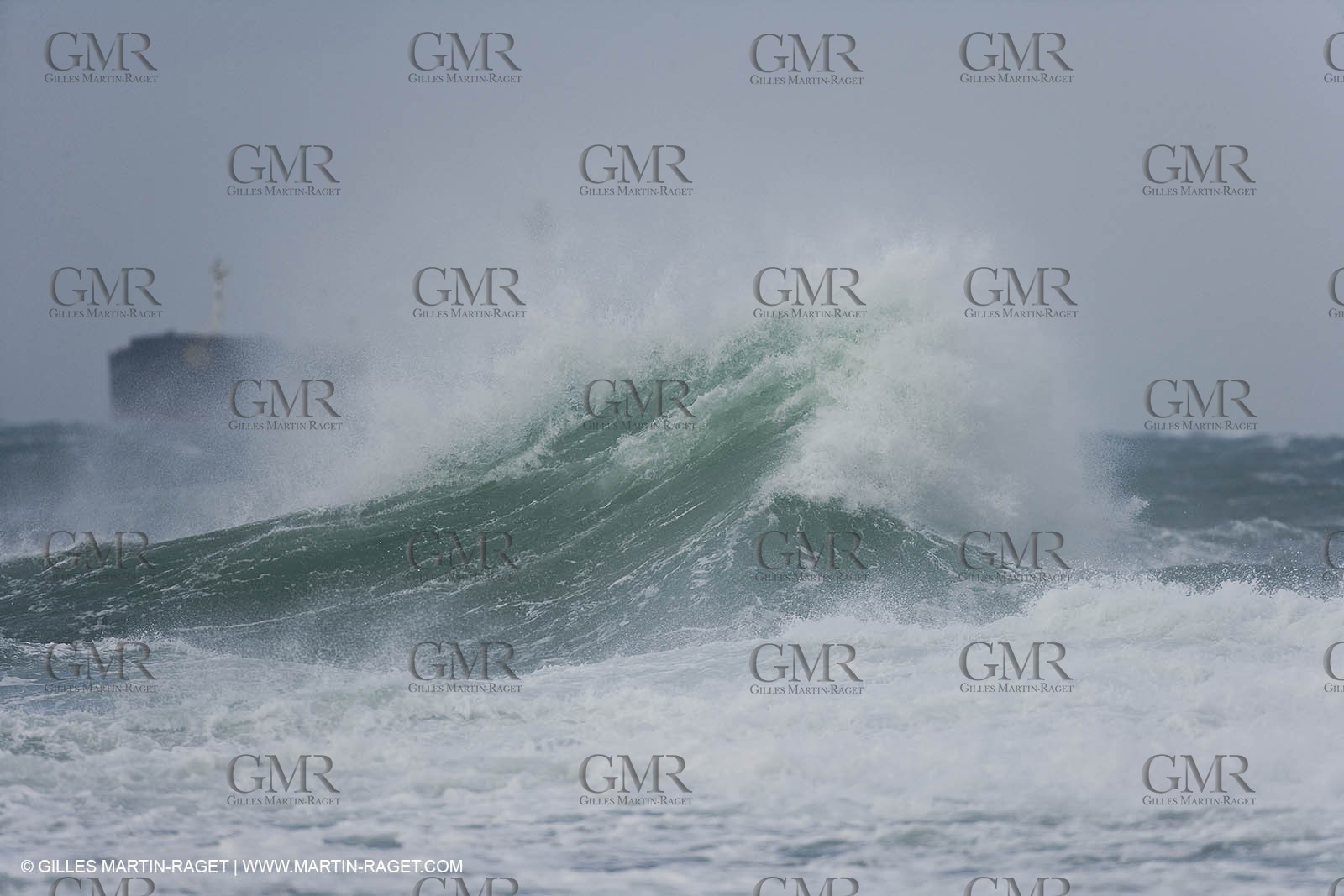 03 01 2008 - Fos sur Mer (FRA, 13) - Esaterly gale