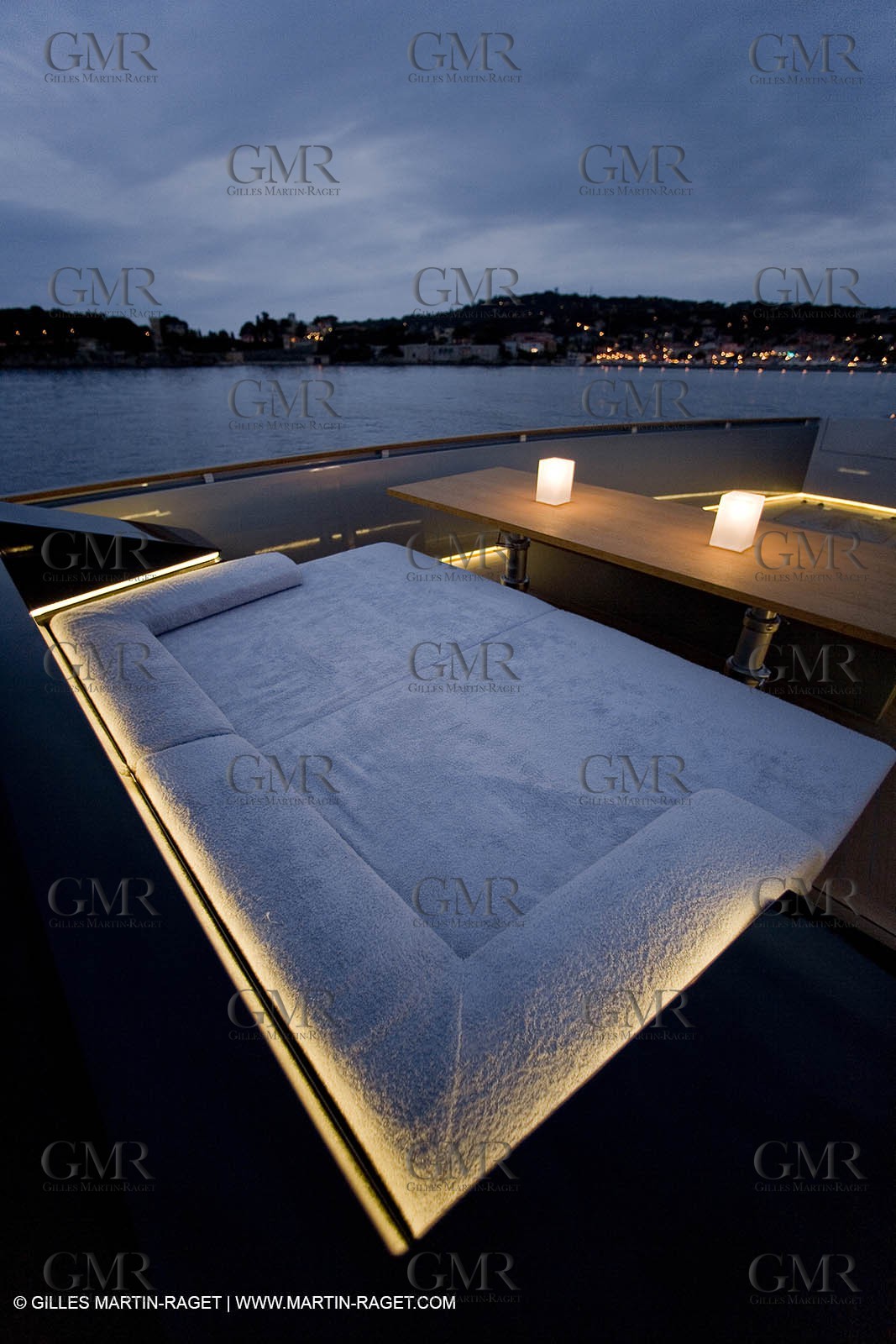 29 09 2007 - St Jean Cap Ferrat - Wally Yachts - Wally Power 70 - Lau Lau