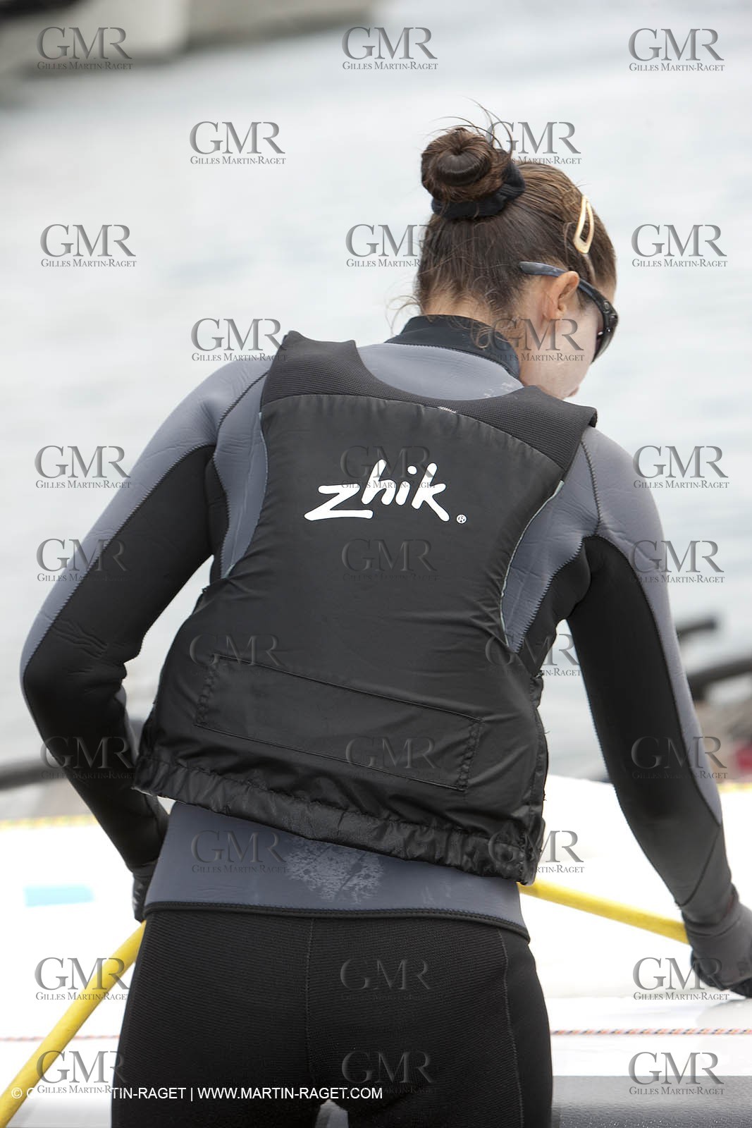 20 04 2010 - Hyères (FRA,83) - SOF 2010 - ZHIK Team - 470 fem -  Ingrid Petitjean - Nadège Douroux