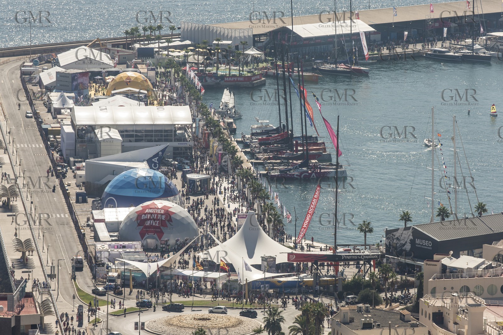 09 10 2014, Alicante (ESP), Volvo Ocean Race 2014-15, Team Alvimedica