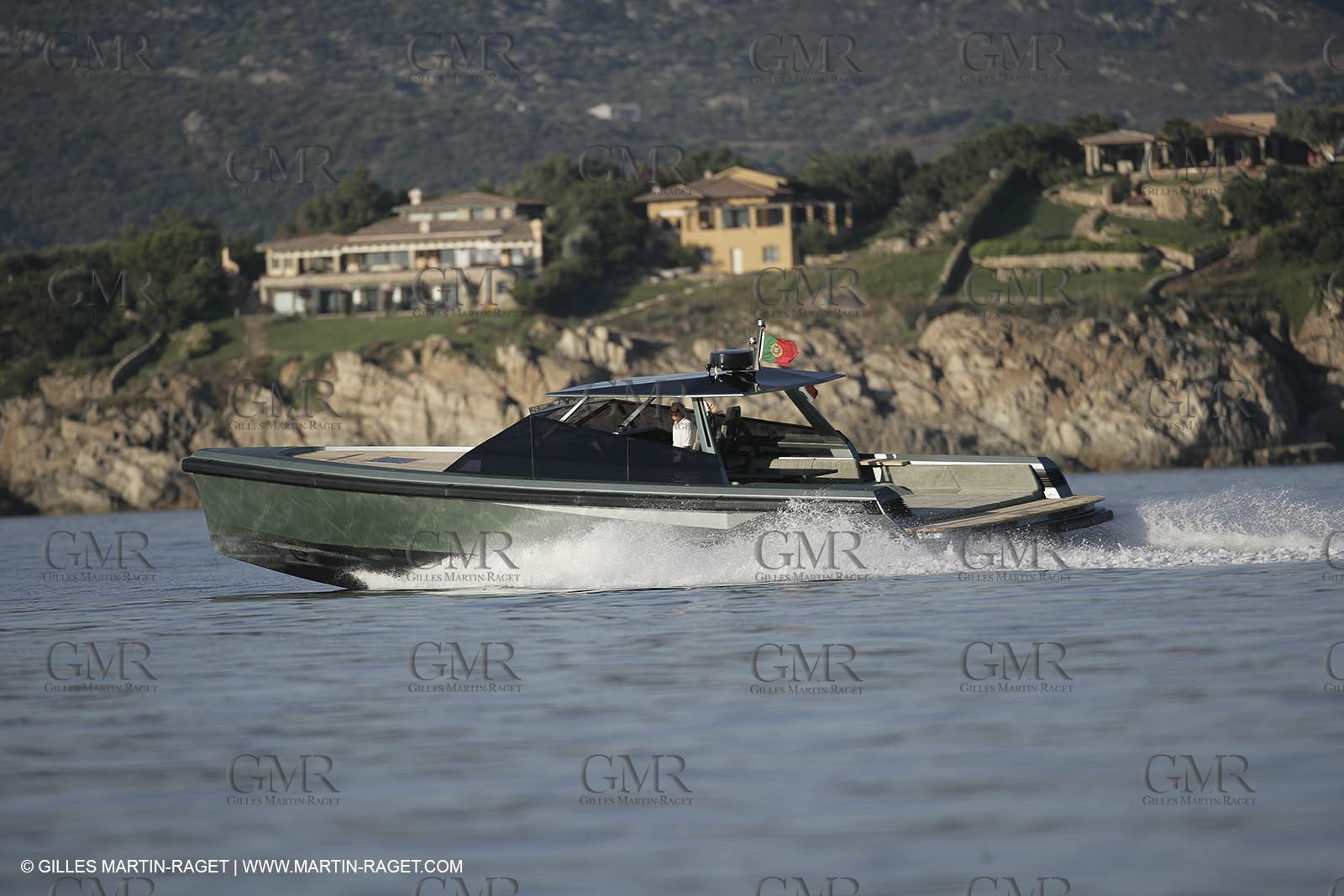 16 07 2007 - Portisco (Italie, Sardaigne) - Wally Power 47, 2007 version