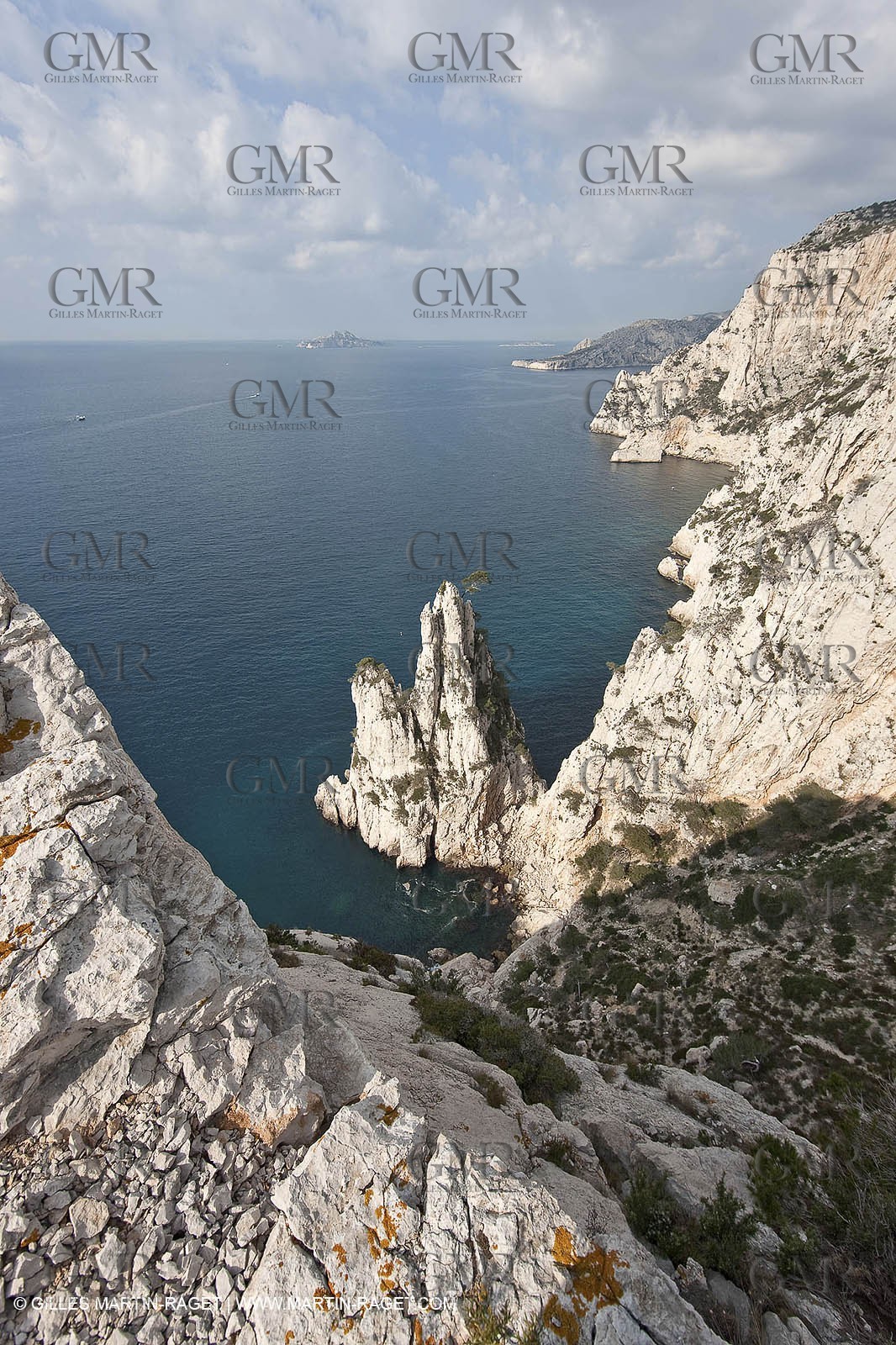 20 03 2009 - Marseille (FRA, 13) - Les Calanques - Pic de l'Eissadon et falaises du Devenson