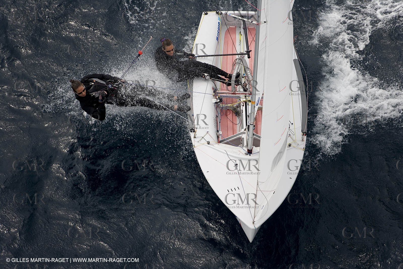 26 04 2007 - 2007 Semaine Olympique Française - Hyères (South of France) - Day 5 - Team France - 470 Femme - Petitjean-Douroux