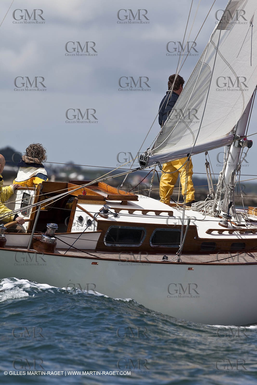 01-05-10 - Le Bono (FRA,56) - Regate Classique -Acteia II - Maica