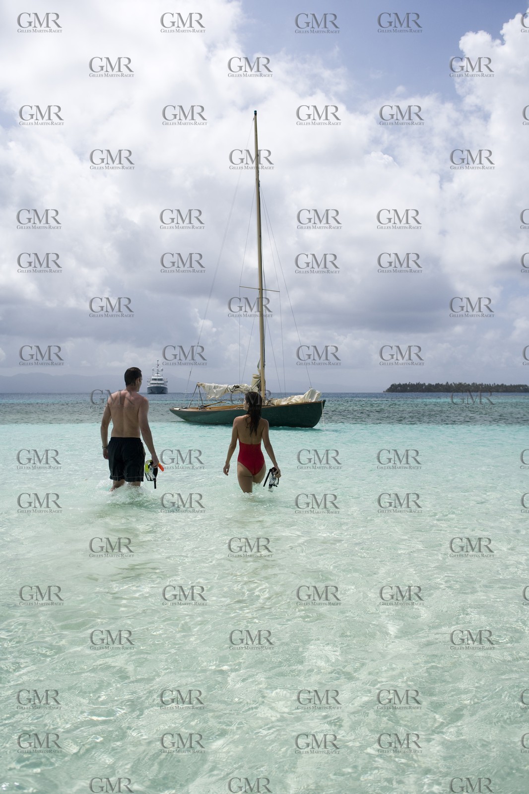 01 02 2008 - San Blas Archipelago (Panama) - Motor Yacht Senses