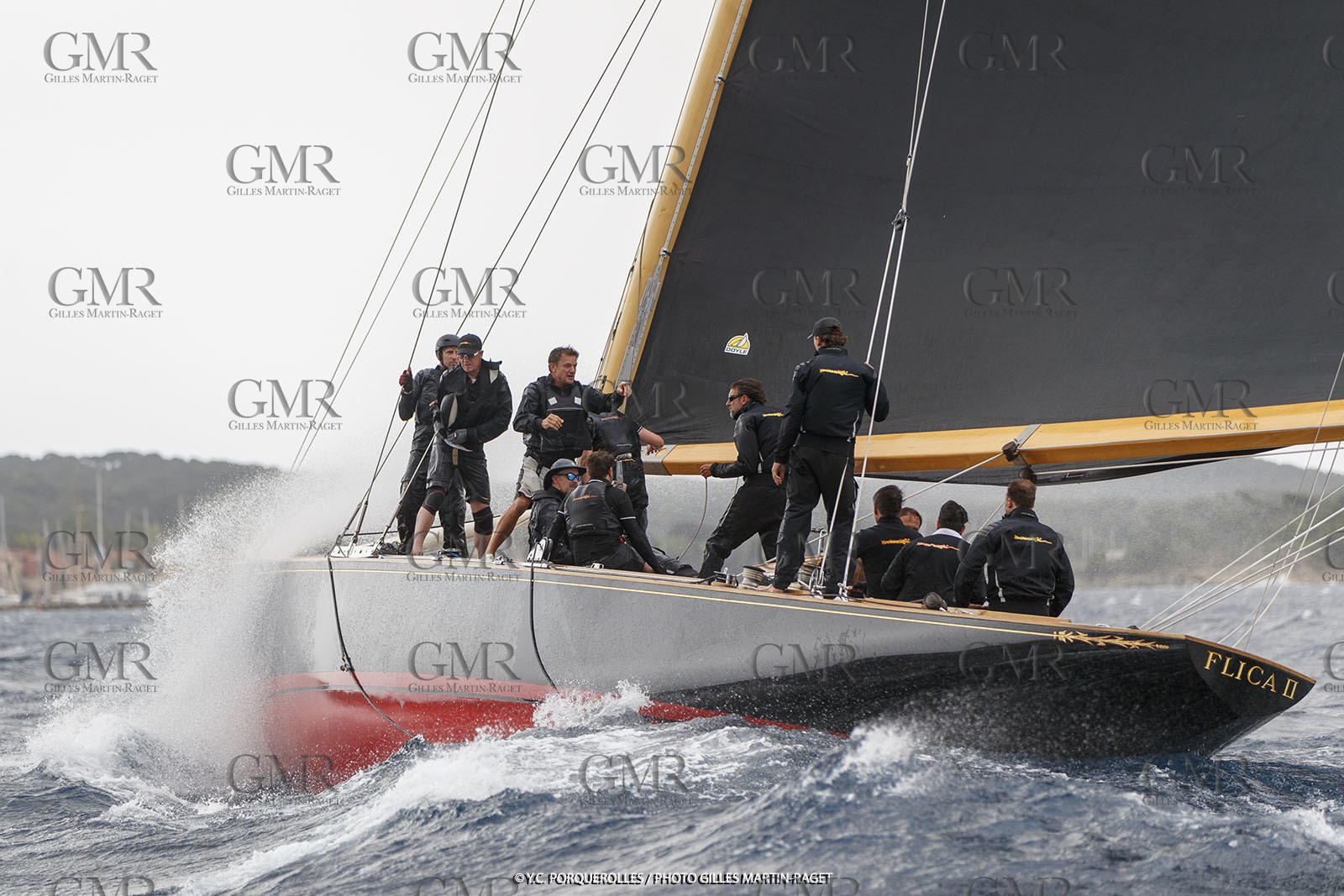 19 06 2024, Porquerolles Island (FRA), Championnat du monde des 12 m JI 2024, Race Day 1