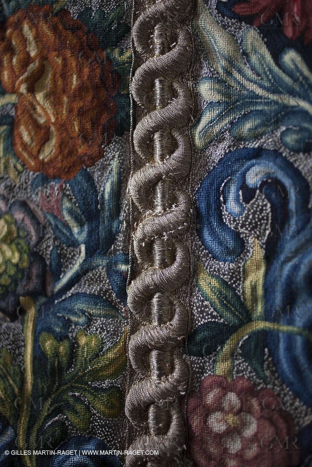 04 02 2013 - Marseille(FRA,13), Notre Dame de la Garde, liturgical clothing