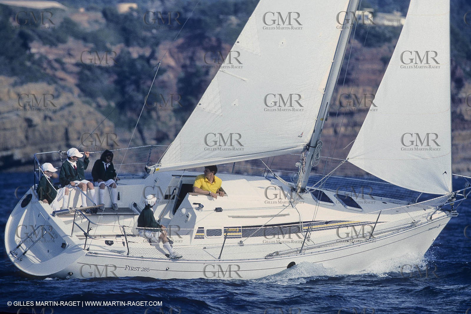 sailing, cruising, monohull under sails