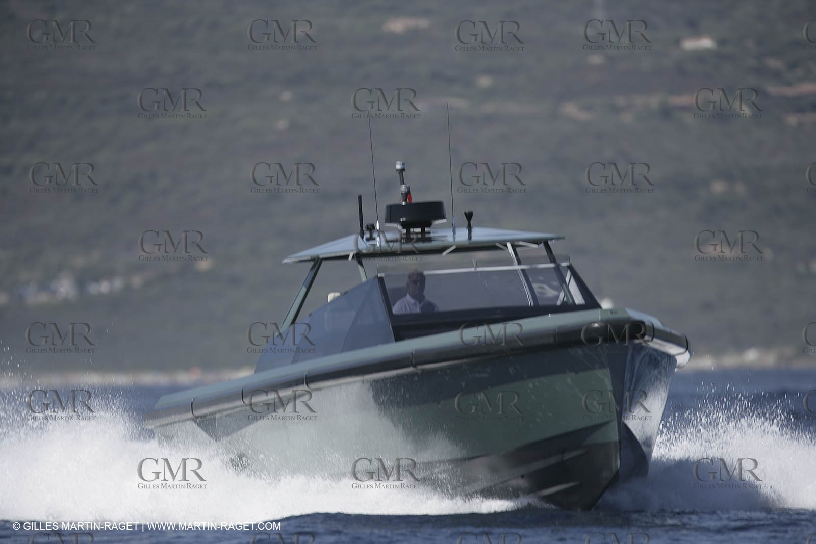 16 07 2007 - Portisco (Italie, Sardaigne) - Wally Power 47, 2007 version