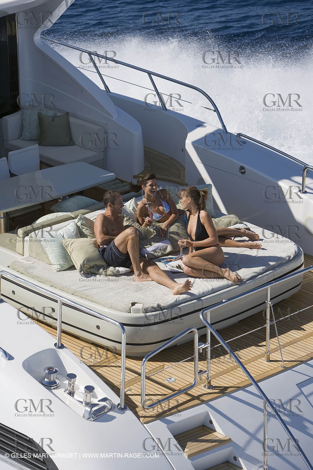06 09 2007 - Saint Tropez (FRA, 83) - Superyachts - Motoryachts - Mangusta 92 Triple Fun in Saint Tropez - Mooring at Club 55 at Pampelonne Beach