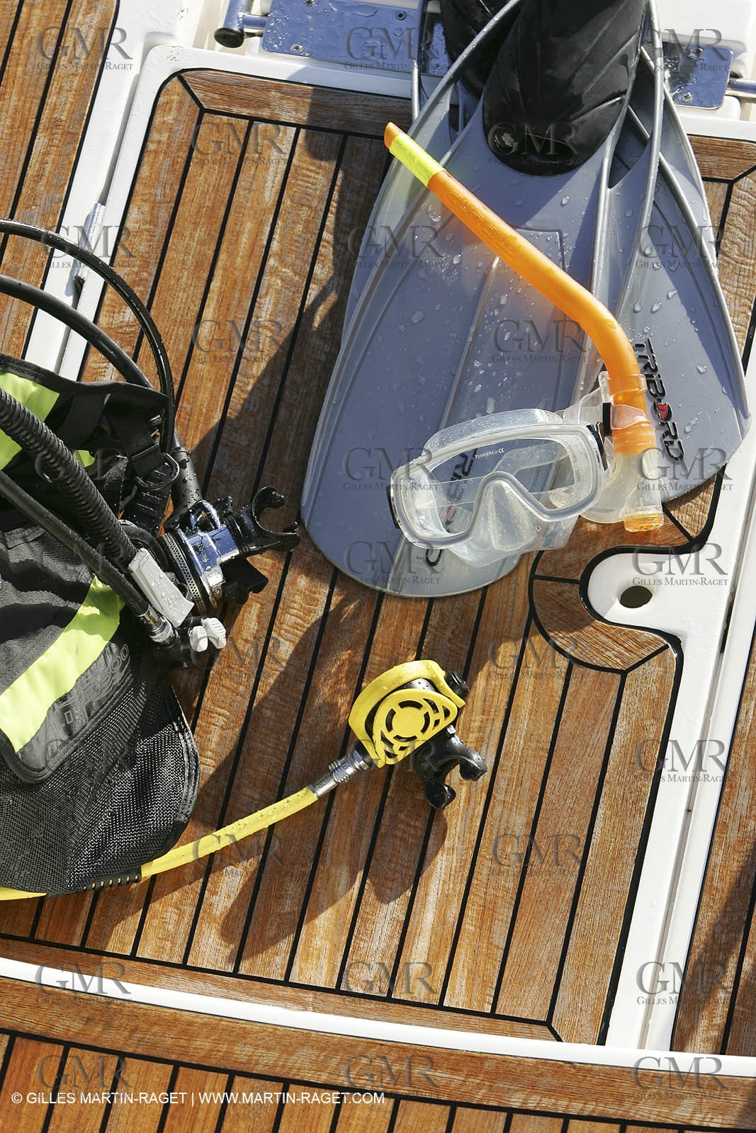subdiving equipment