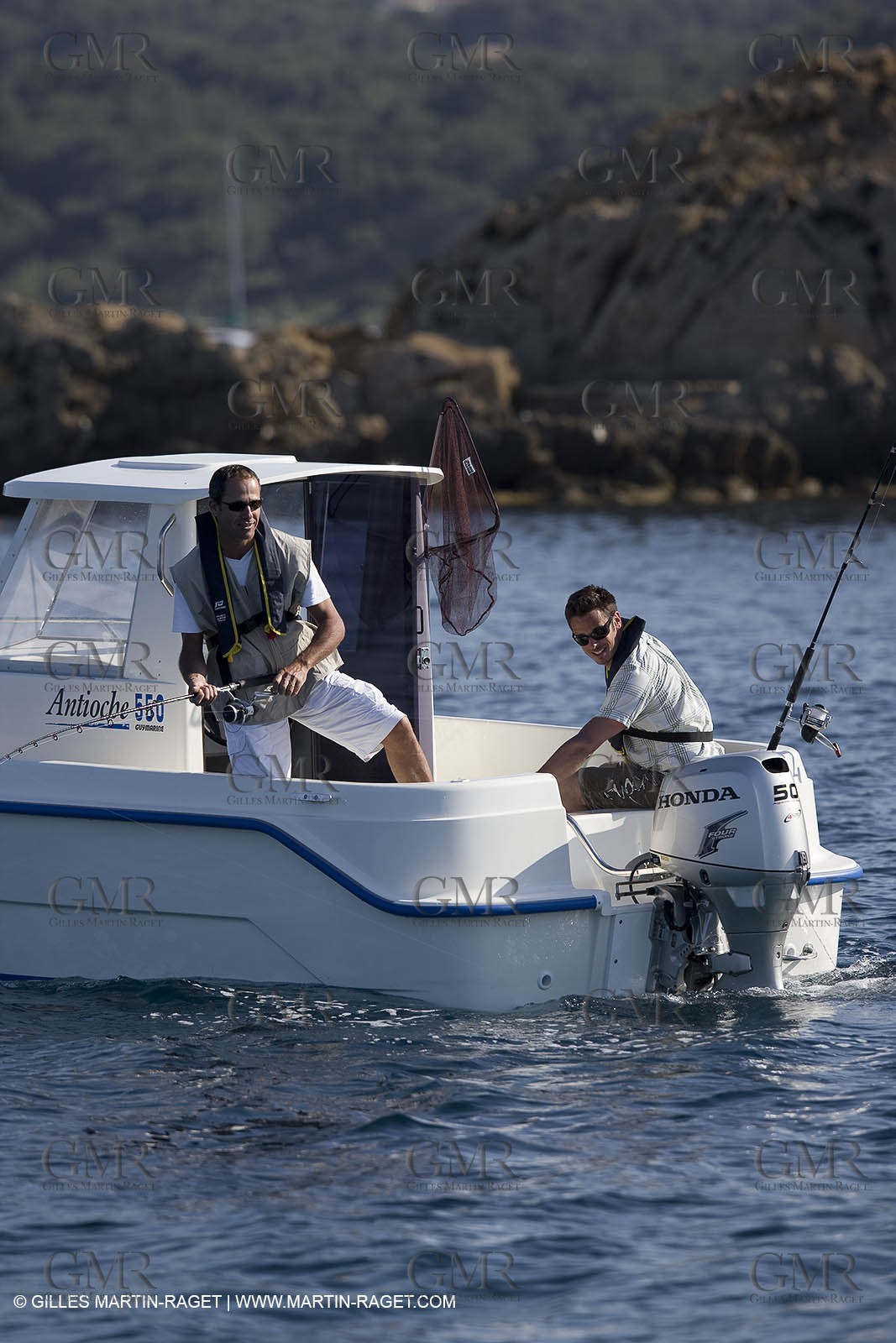 19 06 2008 - Le Lavandou (FRA,83) - Honda Marine 4 stroke outboard engines 2008 line