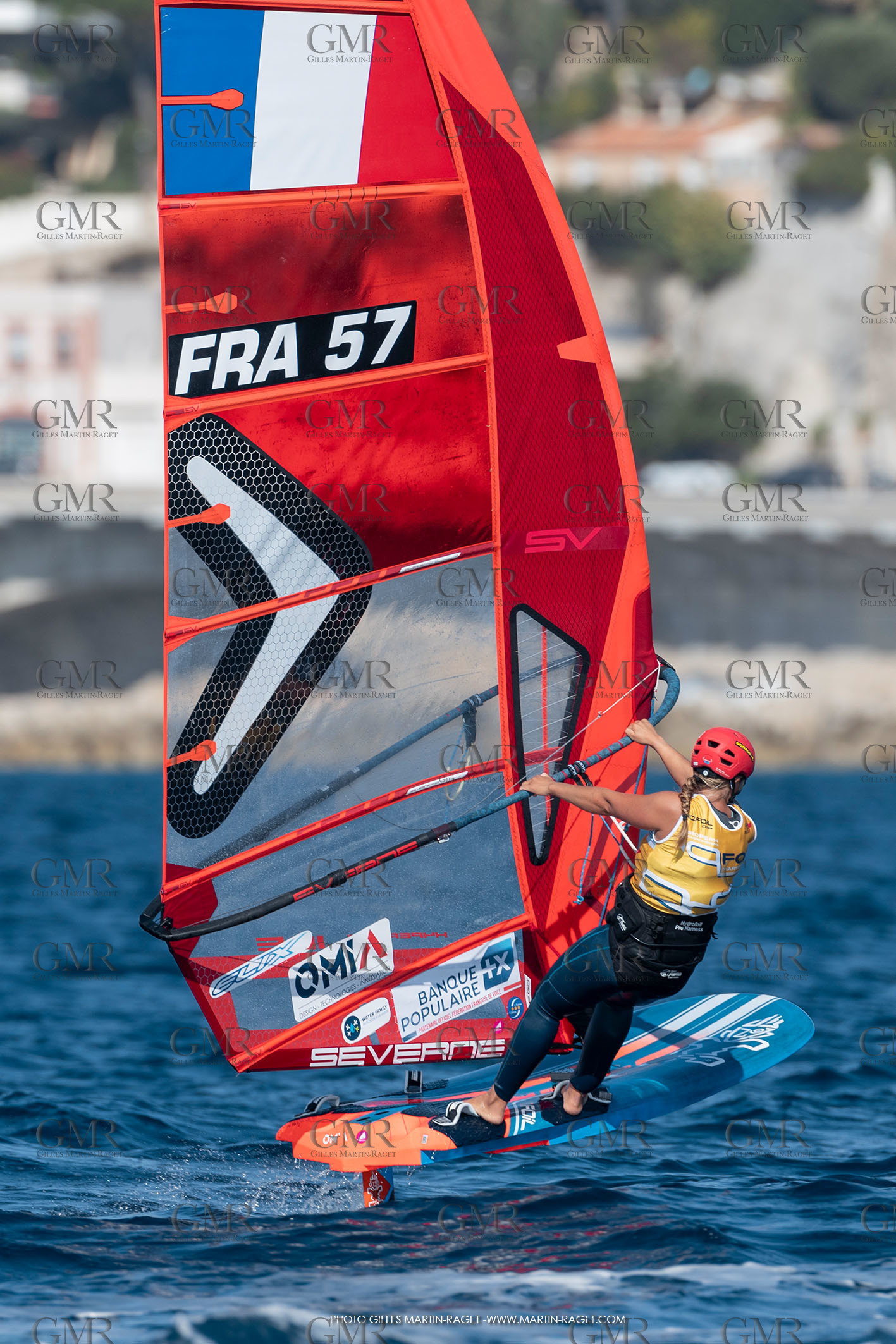 28 10 2021, Marseille, FRA, IQfoil European Championship organised by Club La Pelle, Medal races, Hélène Noesmen, world and european IQfoil 2021 female champion