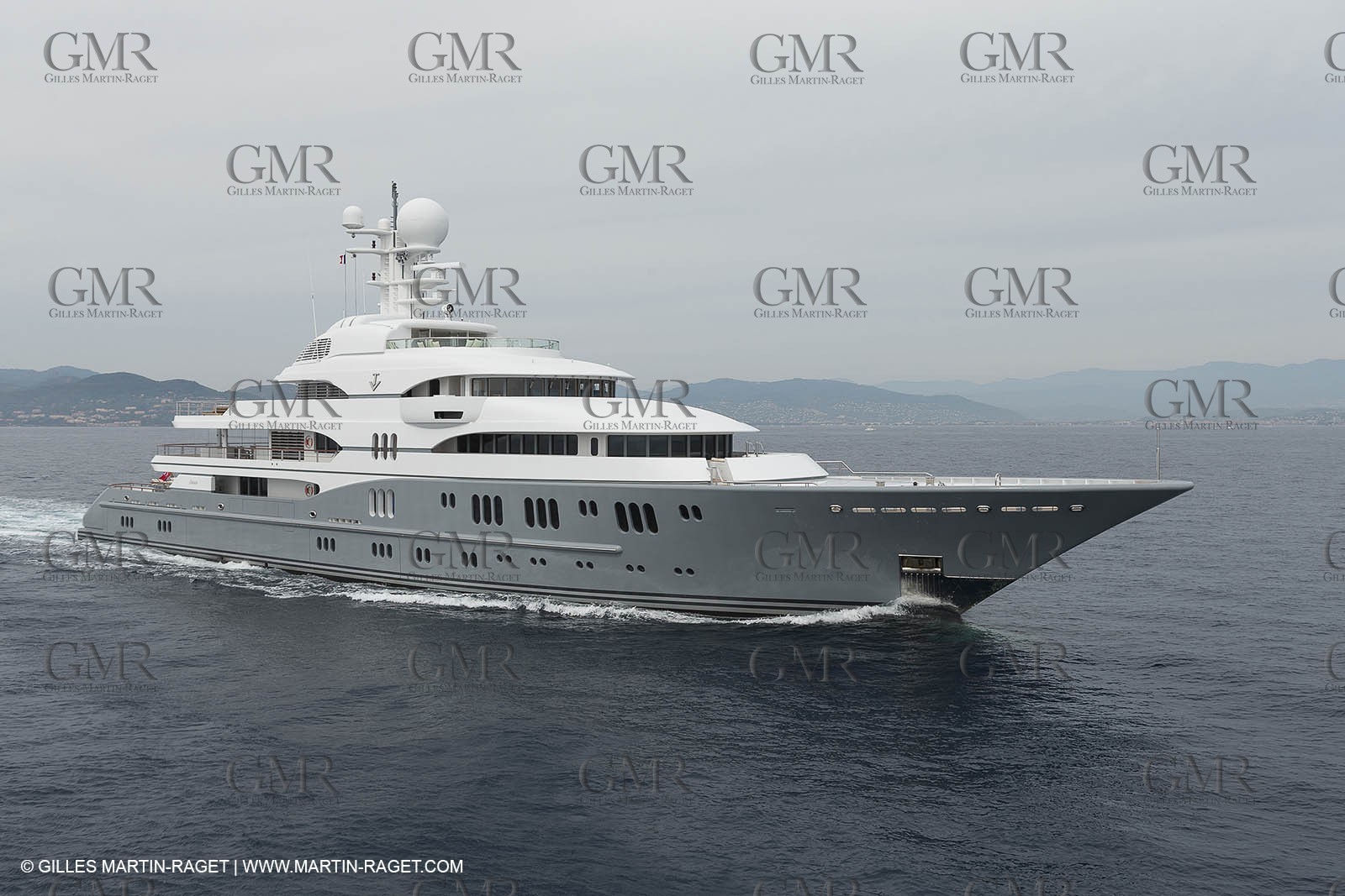 21 09 2014 - Cannes (FRA,83), Motor yacht TV