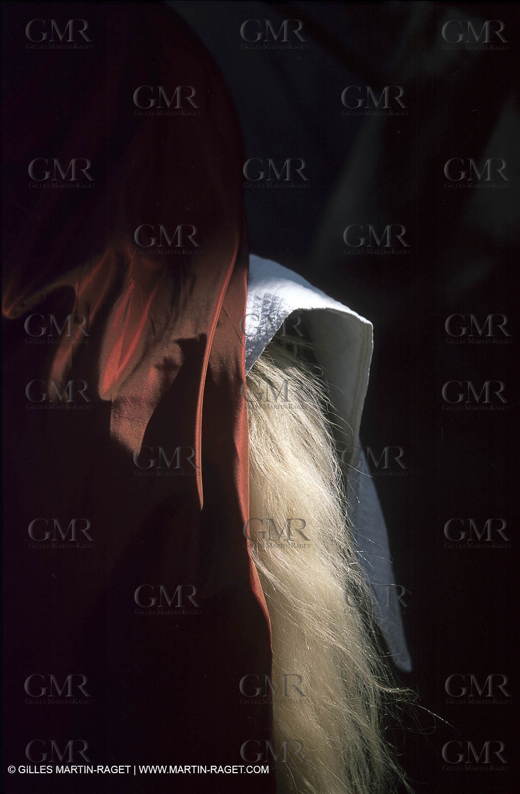 Women of Arles in traditional costume
