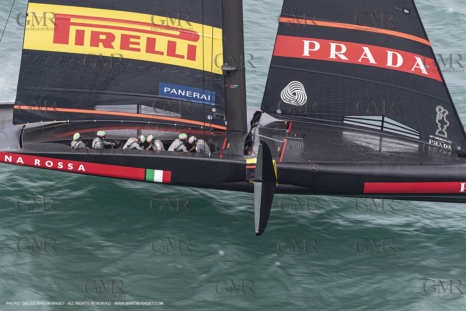 10 12 2020 - Auckland (NZL) - 36th America's Cup - Practice Sessions - Day 2 -Luna Rossa Prada Pirelli Team