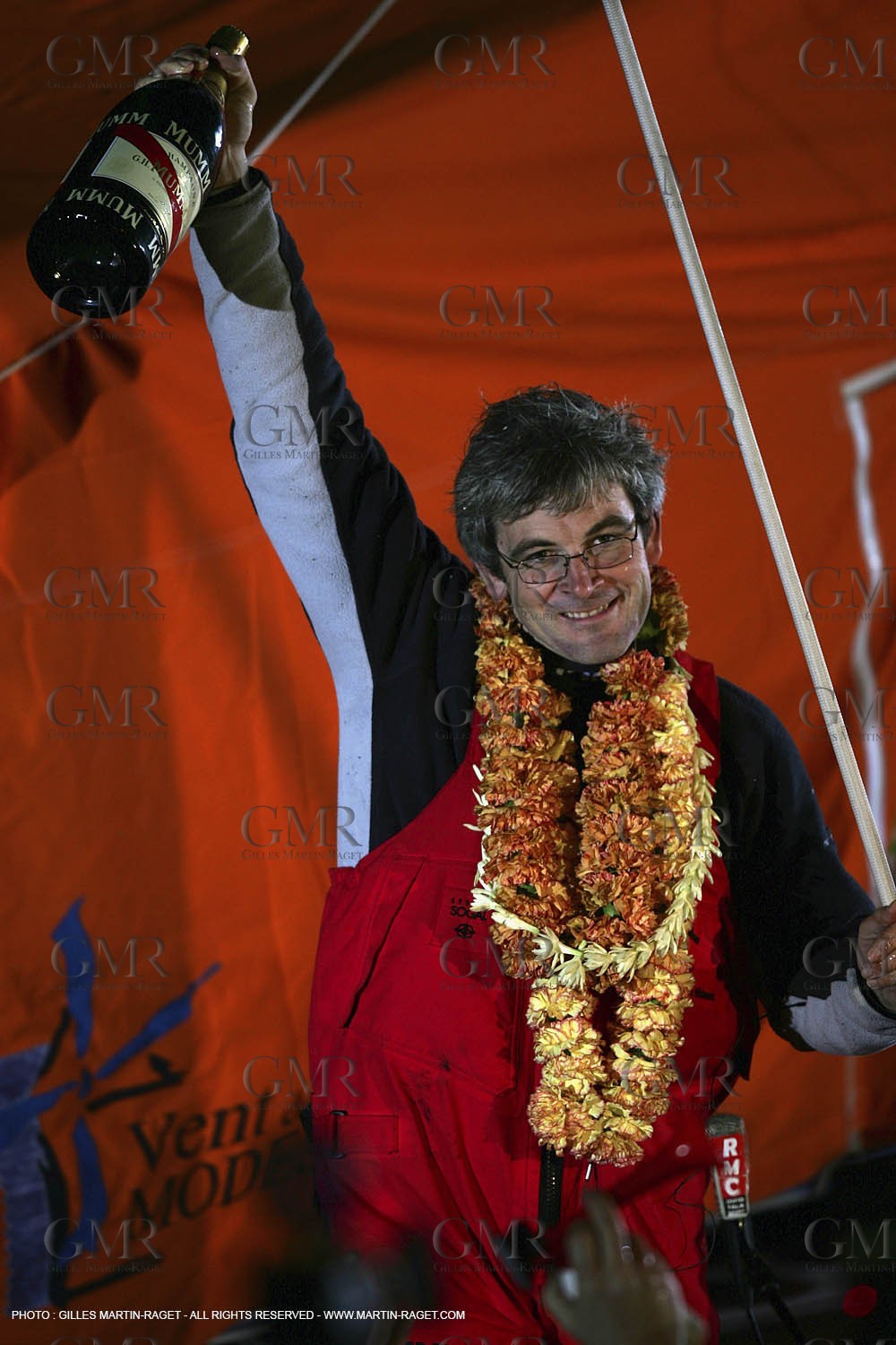 IMOCA Class - 2004 Vendée Globe  - Vincent Riou - PRB - Winner