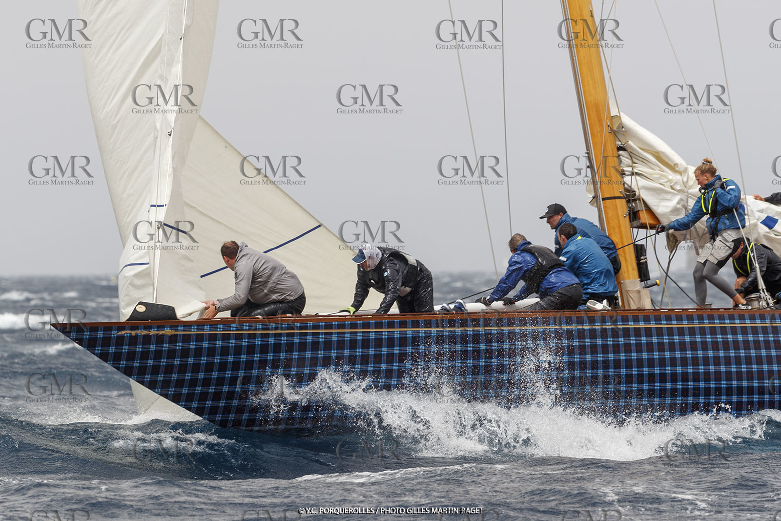 19 06 2024, Porquerolles Island (FRA), Championnat du monde des 12 m JI 2024, Race Day 1