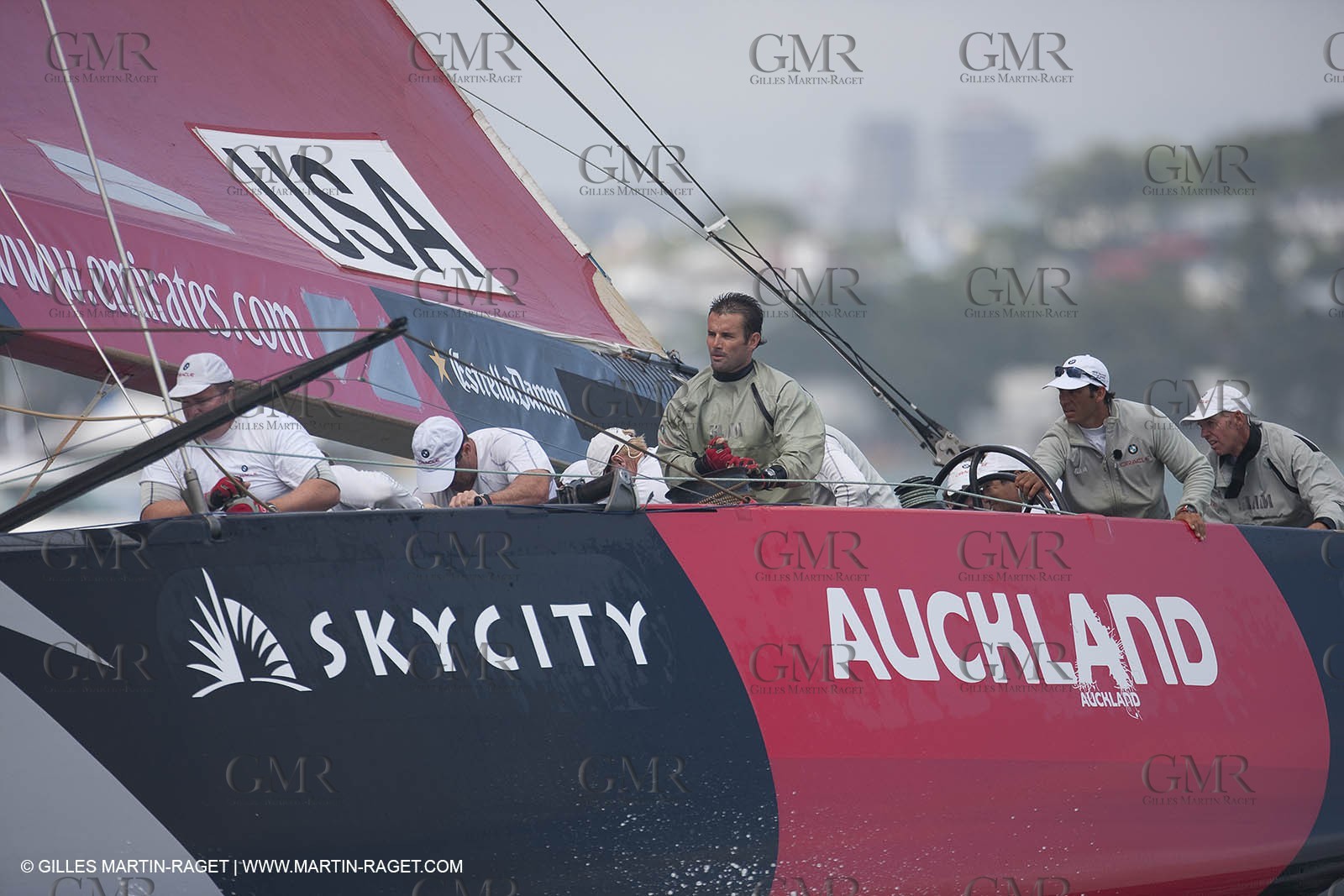 12 02 2009 - Auckland (NZL) -  Louis Vuitton Pacific Series -  Racing Day 12 - Challenger final