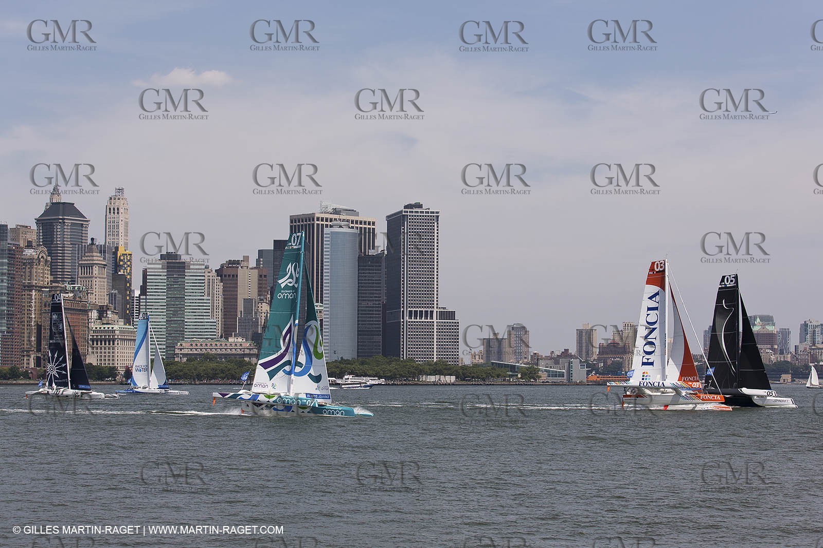 05 07 2012 - New York (USA) - Ocean Krys Race - Speed runs in fornt of NY city