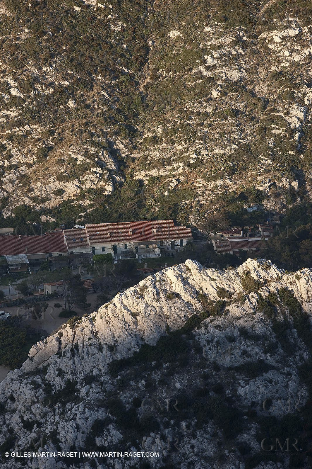 04 04 2009 - Marseille (FRA, 13) - Les Calanques - Calanque de Sormiou vue depuis le Baou Rond